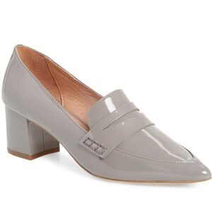 Halogen Isabelle Gray Patent Leather Pointy loafer style pumps. Size 9